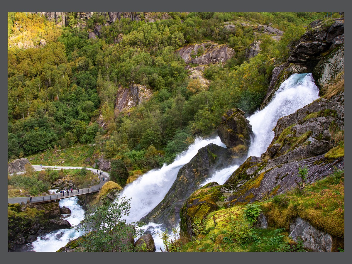 Briksdal Glacier 3