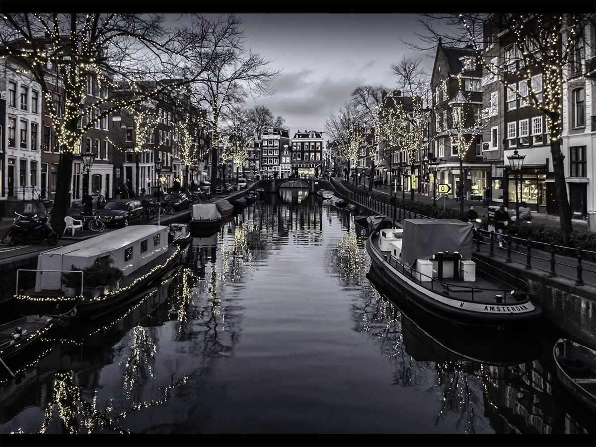 An evening in Amsterdam II